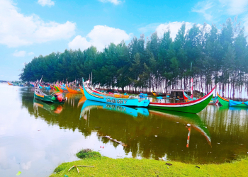 Pesisir Selatan: Masyarakat Pesisiran yang Bergantung Hasil Laut