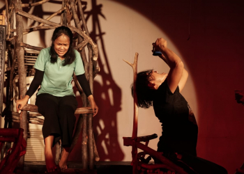 Bongkar Dua Naskah, Nan Tumpah Gelar Pertunjukan “Mencabik Pekik Sunyi”