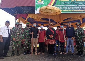 Punago Rimbun: Payung Kuniang Kebesaran Kerajaan Kesultanan Indrapura | Zera Permana