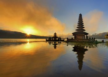 FSJB IV 2022: Menghargai Seni dan Memaknai Pekik Sunyi Tarian Bumi | Budi Saputra